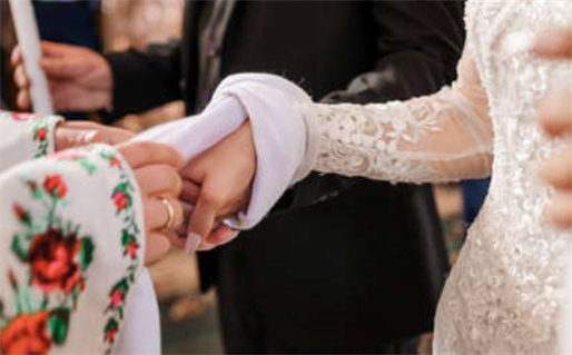 2025兔年十一月适宜订婚的好日子 订婚老黄历查询