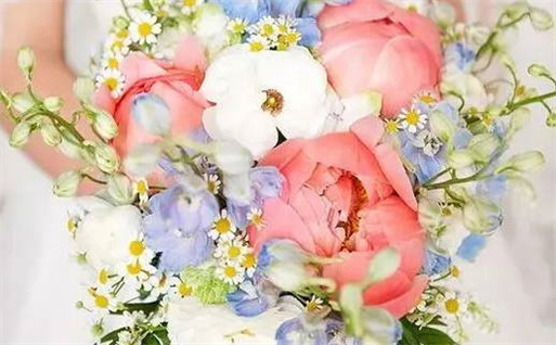 2025兔年农历六月订婚黄道吉日 好日子查询