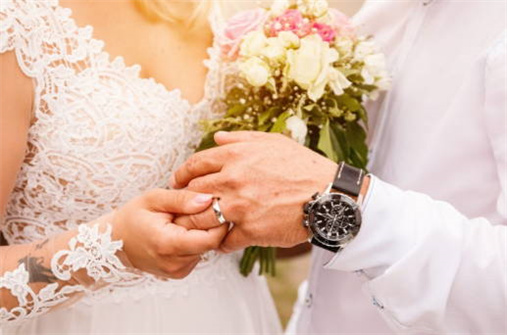 2025兔年8月最吉利的婚嫁日期 婚嫁吉日一览表