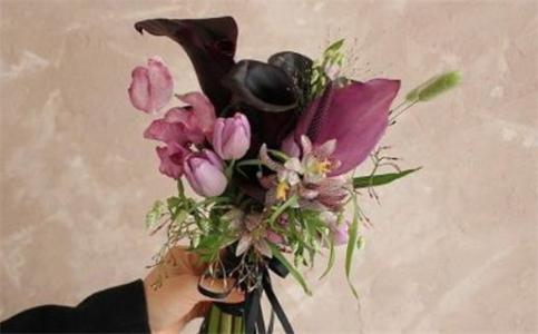 2025年公历2月最吉利的订婚日子 提亲好日子一览表