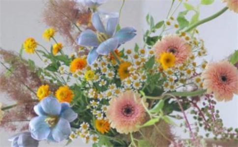 2025年新历七月最吉利的领证日子本月黄道吉日查询