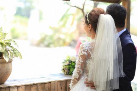 2025年新历8月领证吉日一览表 本月登记好日子