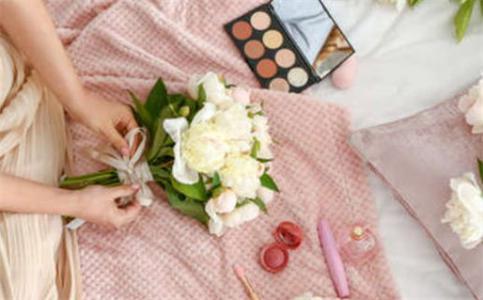 2025兔年十一月几号嫁娶最吉利 婚嫁大吉日查询